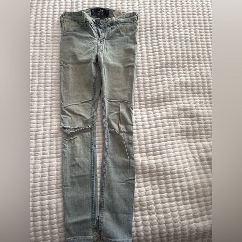 Hollister Light Blue Low-Rise Jean Leggings